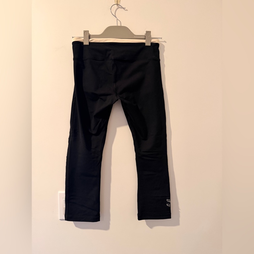 Lot of 2: Nesh & Lorna Jane Mesh detail leggings Sz. S/M *NICE* MSRP: $211+tax - Picture 3 of 12